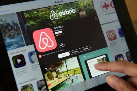 Airbnb     - -       