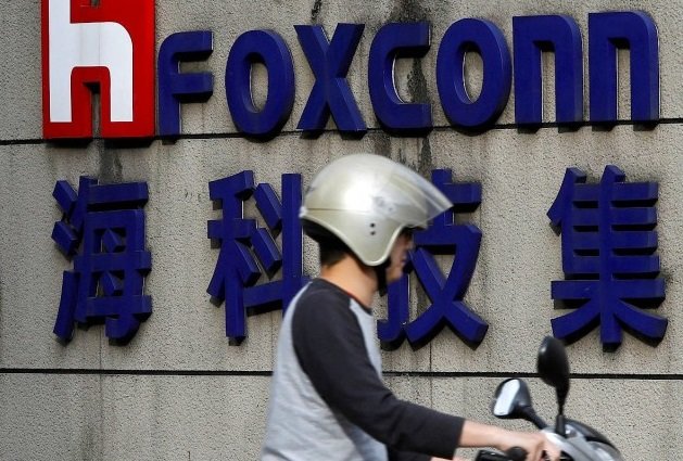 Huawei    Foxconn     50  5G-