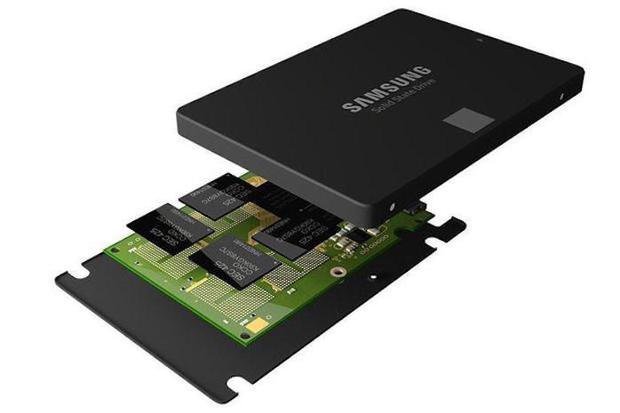На новом SSD от Samsung можно хранить данные блокчейна за 300 лет