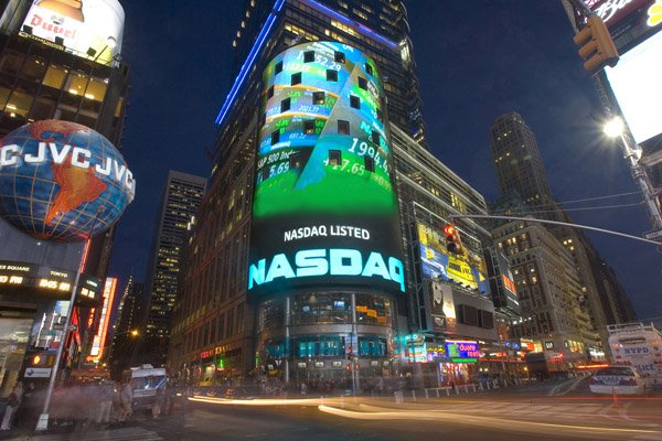 Инвесторам NASDAQ рекомендуют включить биткоин в собственные портфели