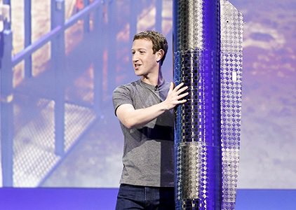 Facebook провела испытания «солнечного» беспилотника для доставки интернета