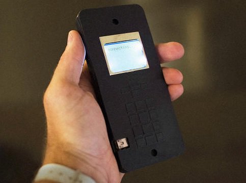 Инженеры MIT разработали самособирающийся мобильный телефон