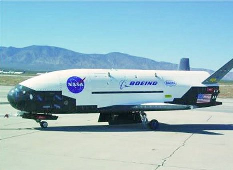 Компания Boeing решила потягаться со SpaceX Илона Маска