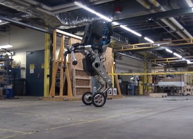 Колесный робот Handle представлен официально