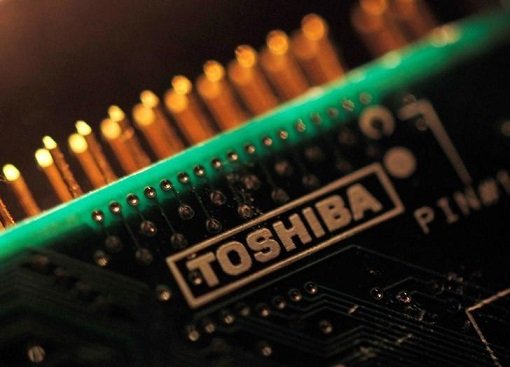 Apple заинтересовалась приобретением части полупроводникового бизнеса Toshiba