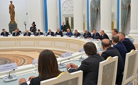 Бизнесмены предложили Путину узаконить обращение цифровых валют