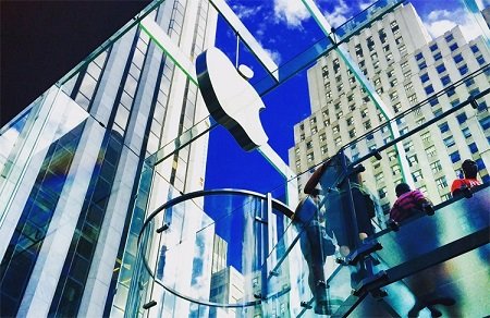 Объем рыночной капитализации Apple приближается к 1 трлн USD