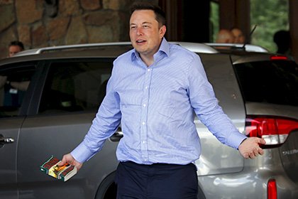 Bitfury предложила Tesla торговать электромобилями за биткоины