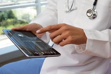 МТС и «Медси» представили приложение SmartMed для консультаций с врачами