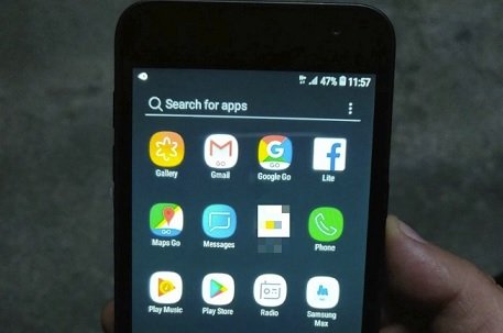 Samsung готовит к премьере свой первый смартфон на Android Go