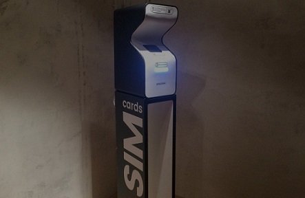 Стартап-компания «Симкомат» представила новый вендинговый автомат