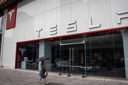 Tesla покинул третий руководитель с начала месяца
