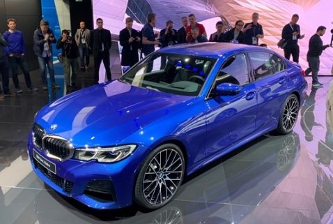 Инженеры BMW интегрировали в автомобиль виртуального ассистента
