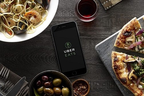 Uber начала доставлять готовые блюда корпоративным клиентам