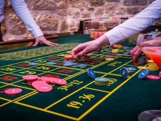 Обзор казино Азино Три Топора играть онлайн