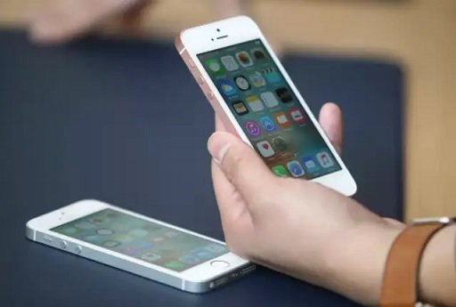 В следующем году Apple представит первый за последние три года бюджетный iPhone