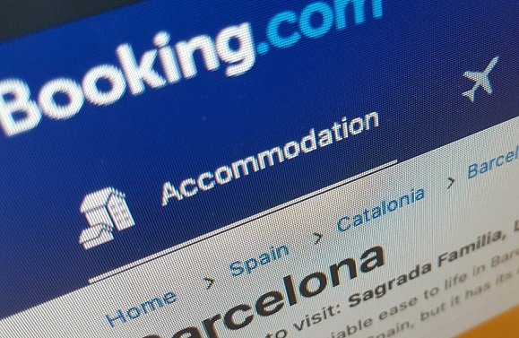 Booking.com отказался от продвижения экологически чистых гостиниц
