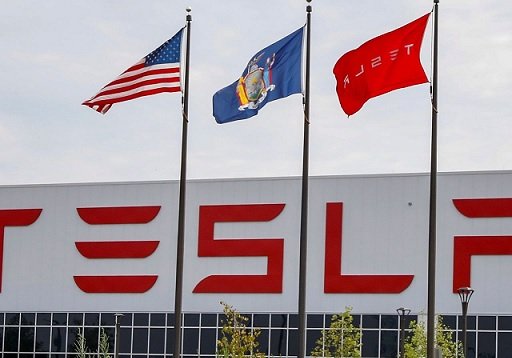 Panasonic выйдет из проекта Tesla по производству солнечных батарей