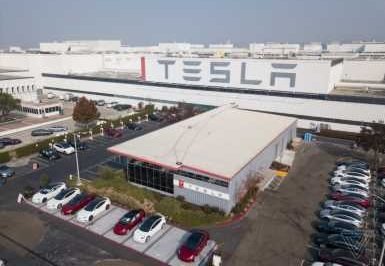 Tesla остановит свой завод в Фримонте из-за эпидемии