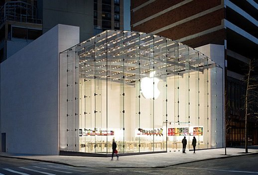 Apple снова начала закрывать магазины из-за эпидемии