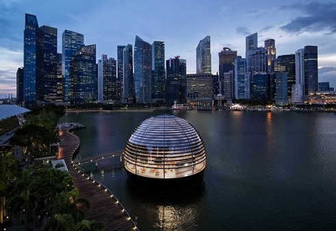 Первый плавучий магазин будет запущен Apple в Сингапуре 10 сентября