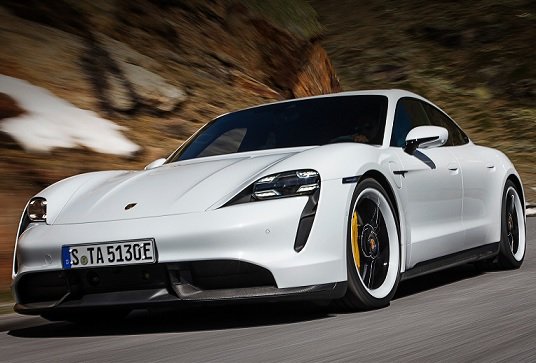 Через 10 лет модельный ряд Porsche на 80% будет состоять из электрокаров