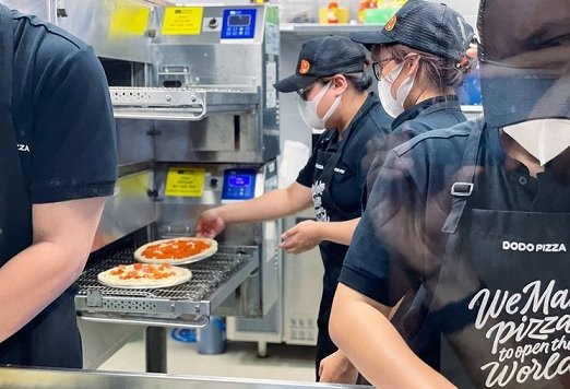 «Додо Пицца» начала работать на вьетнамском рынке