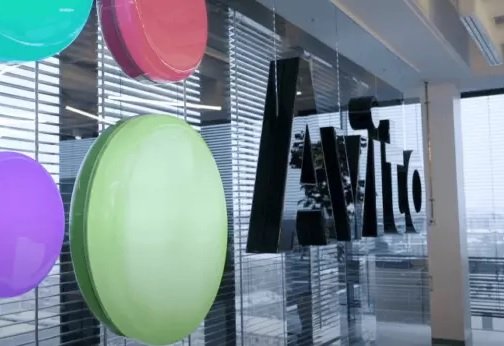 Собственник Avito решил избавиться от российского бизнеса