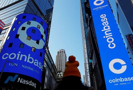 Финансовые проблемы вынудили Coinbase временно отказаться от найма сотрудников